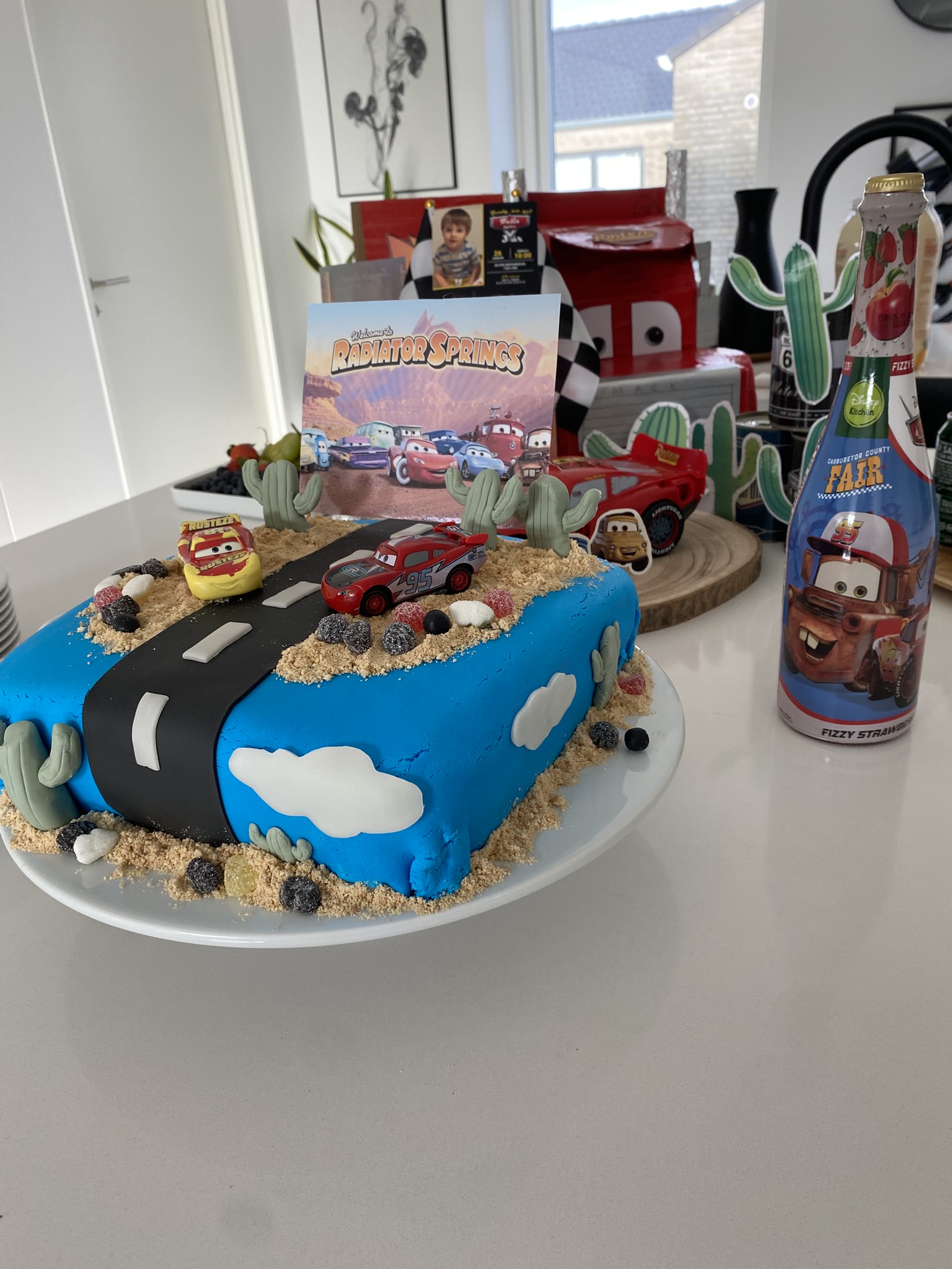 Cars / McQueen themed birthday party decorations