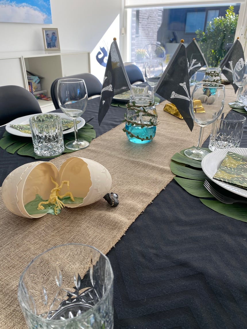 Smashers-decoration-3